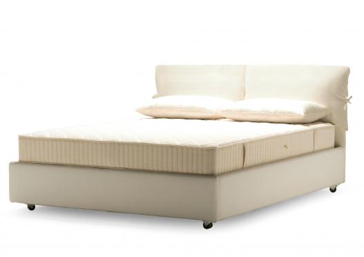 Bett Artemide