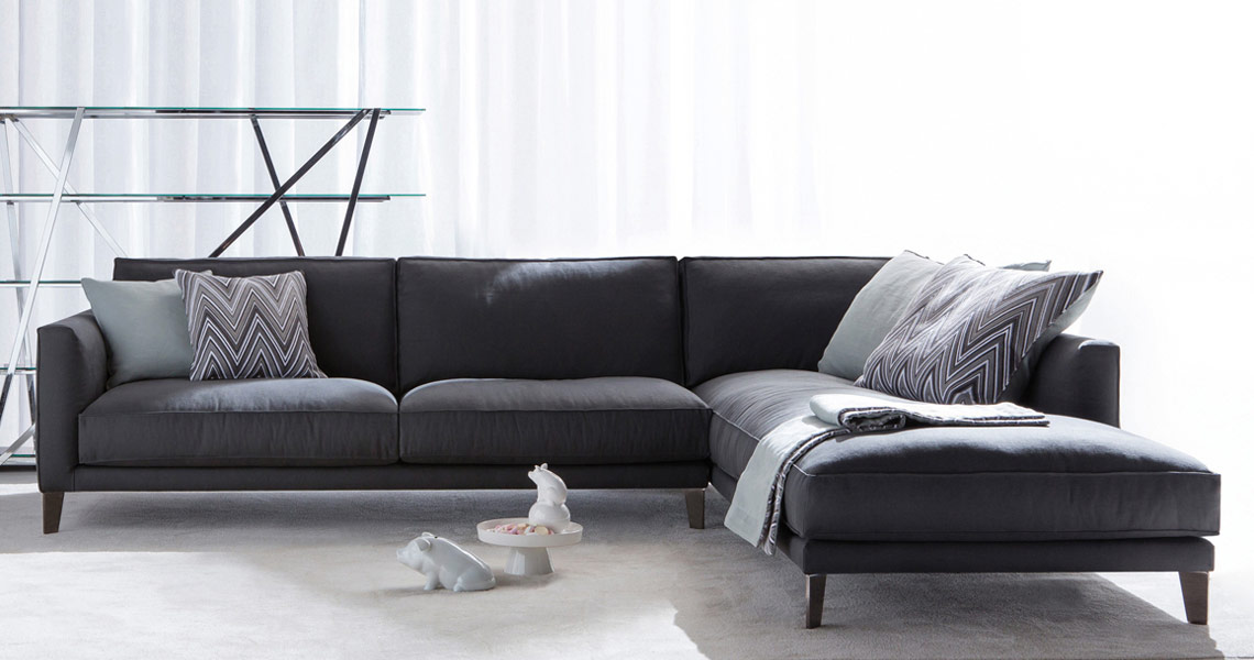 Outlet Sofas