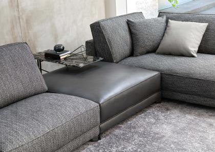 Weiches Design-Sofa Tommy aus Stoff der Kollektion Fly von BertO