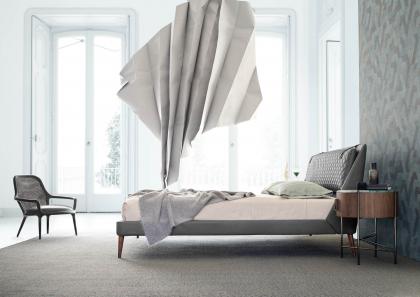 Seitenansicht modernes Luxus-Bett Chelsea aus grauem Leder - BertO