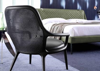 Schwarzer Design-Sessel Patti mit Chelsea-Bett aus grünem Leder - BertO