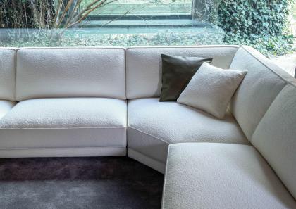 Eckdetail des modularen Sofas Tommy - BertO	