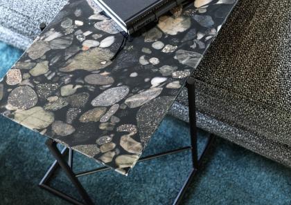 Marinace King-Tisch mit schwarzer Marmorplatte - BertO
