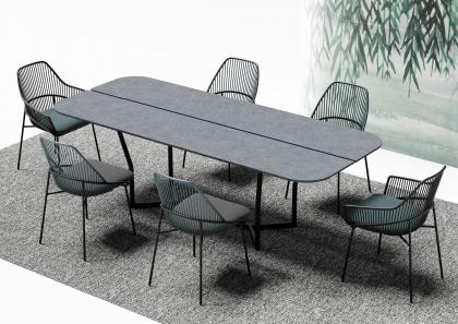 CJ-Tisch und Jackie-Stühle für den Außenbereich - BertO