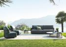 Gartenlounge ausgestattet mit dem Sofa Brian - BertO
