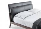 Bowery-Bett mit gepolstertem Kopfteil und Lederkissen - BertO