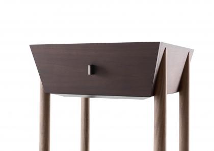 Design-Nachttisch mit totaler Extraktionsschublade mit Dark Oil-Oberfläche - BertO