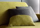 Iggy Kino Sofa mit zweifarbigen Polstern - BertO