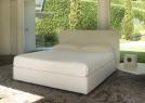 Bett Ares nach Mass